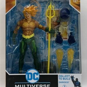 McFarlane DC Multiverse Justice League Task Force Aquaman Figure + Darkseid BAF